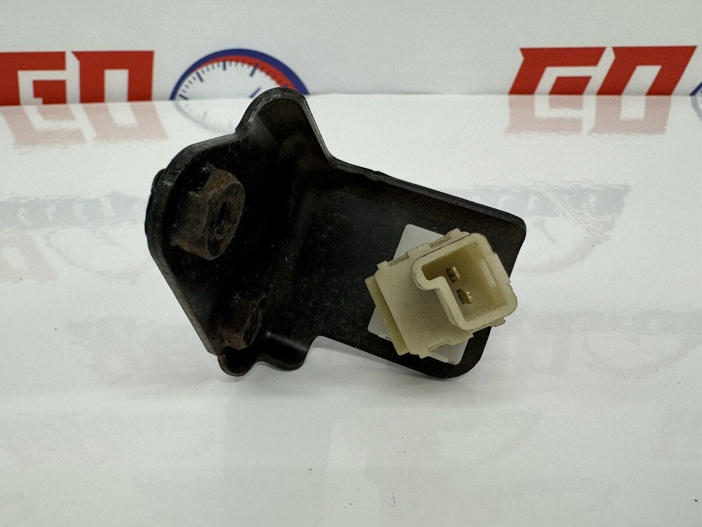 97-04 Corvette C5 Clutch Switch With Bracket OEM 8889-17 #0001