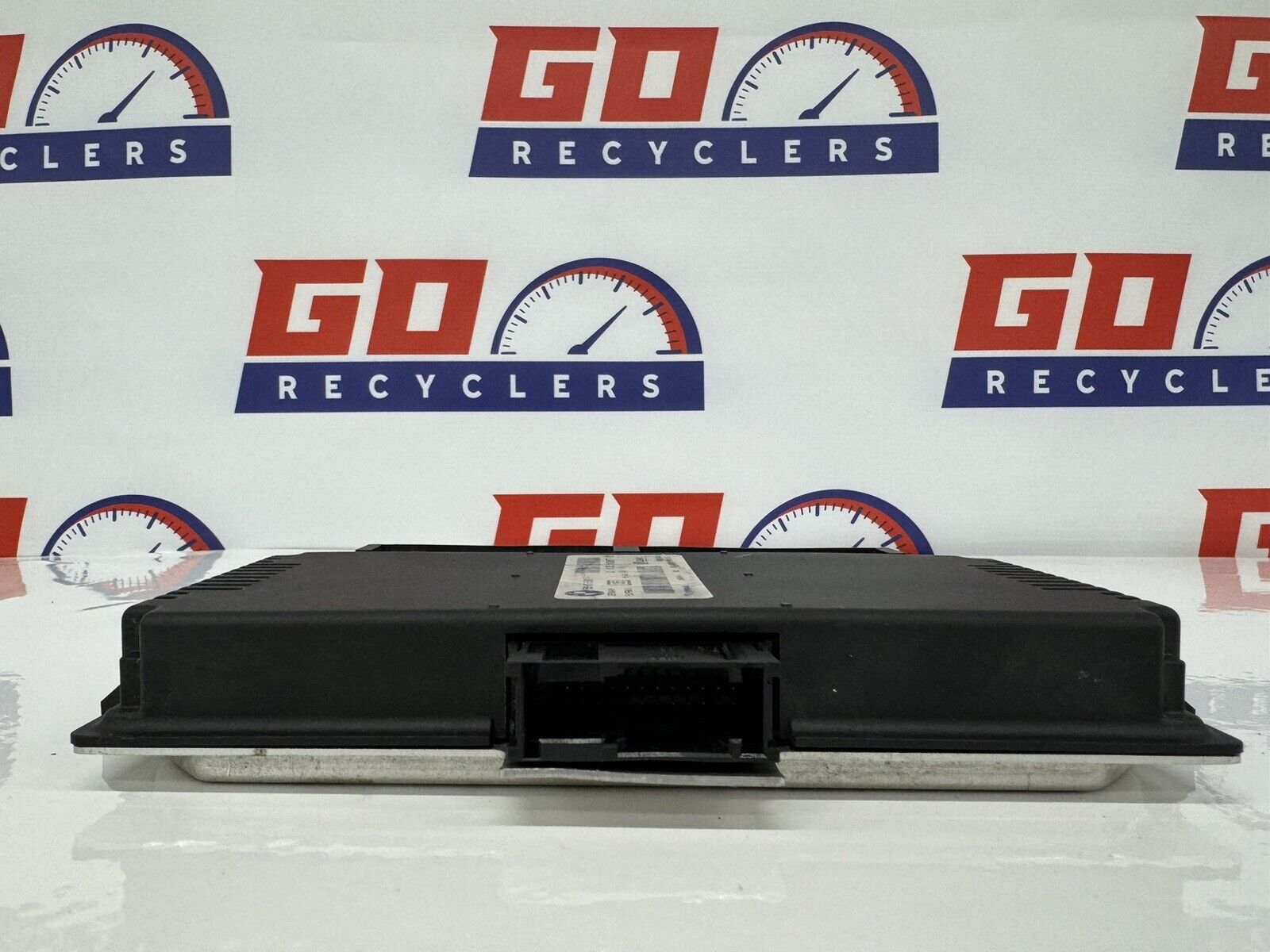 08-15 Mini Cooper Clubman Footwell Body Computer Control Module 61353452677 0002