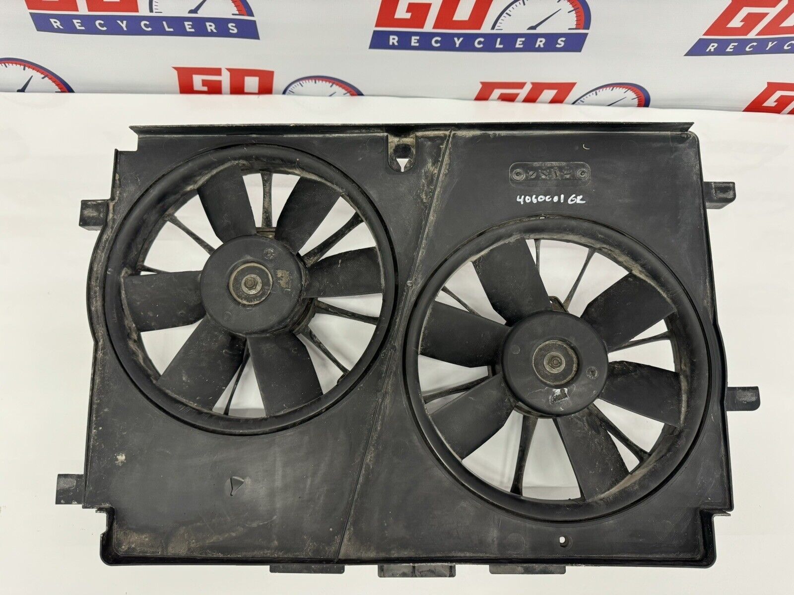 97-04 CORVETTE C5 RADIATOR COOLING FAN SHROUD KIT ASSEMBLY 24001282 #0001