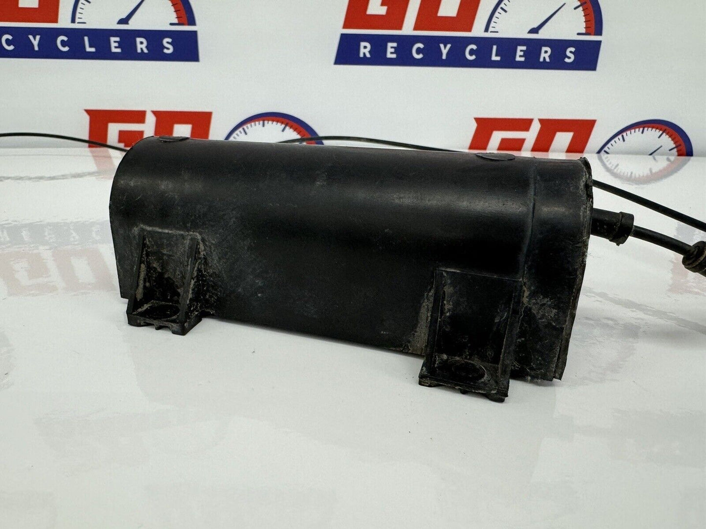 97-04 Corvette C5 Climate Control HVAC Vacuum Canister #0001