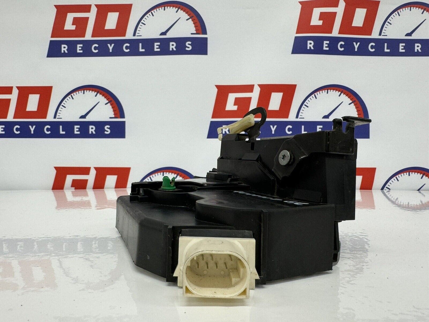 2012 Mini Cooper S R56 R57 R55 R58 R59 Left Driver Door Lock Actuator 2752595