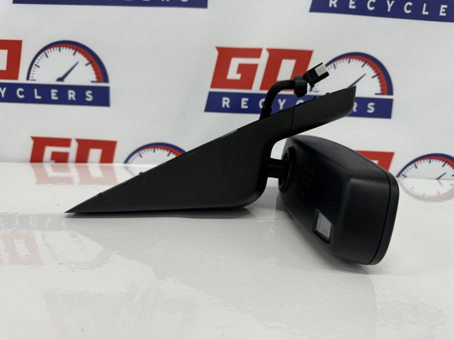 2017 - 2020 FORD FUSION WINDSHIELD INTERIOR REAR VIEW MIRROR OEM HU5A17E678CB