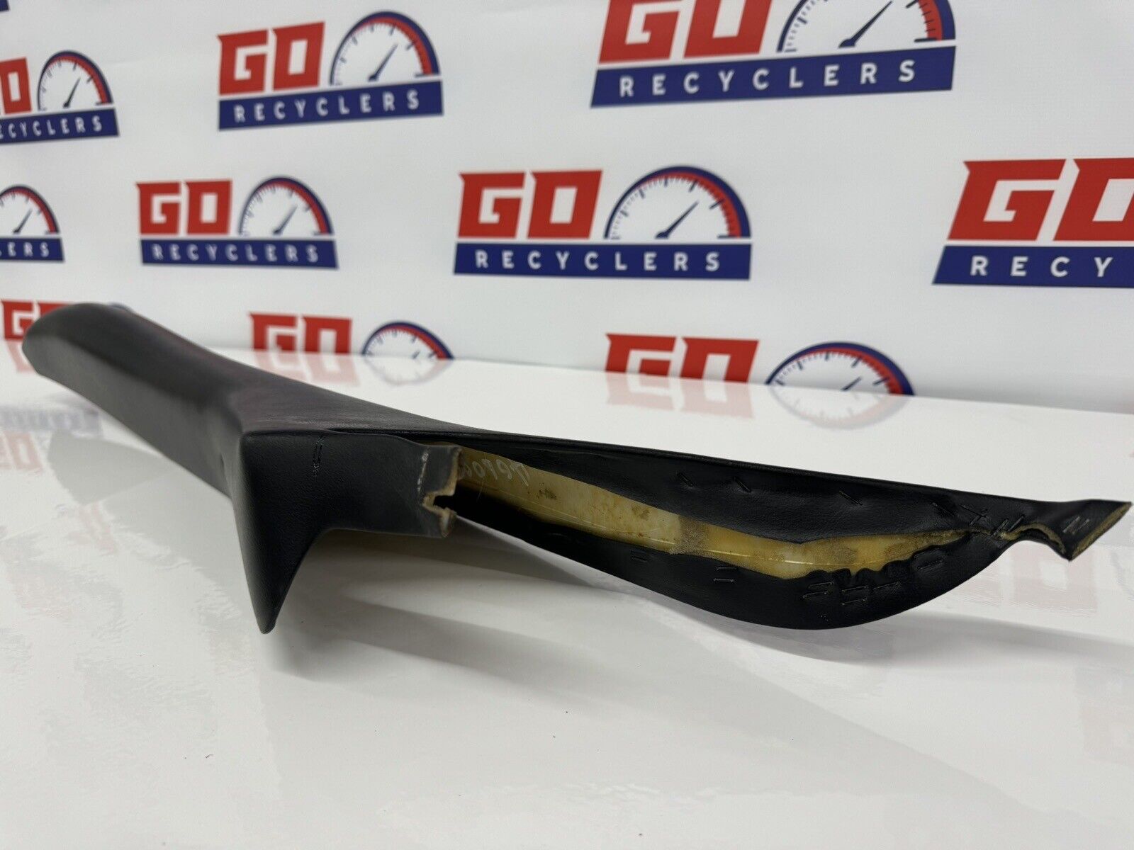 97-04 Chevrolet Corvette C5 LH Driver Interior A-Pillar Trim Panel 10247723 0001