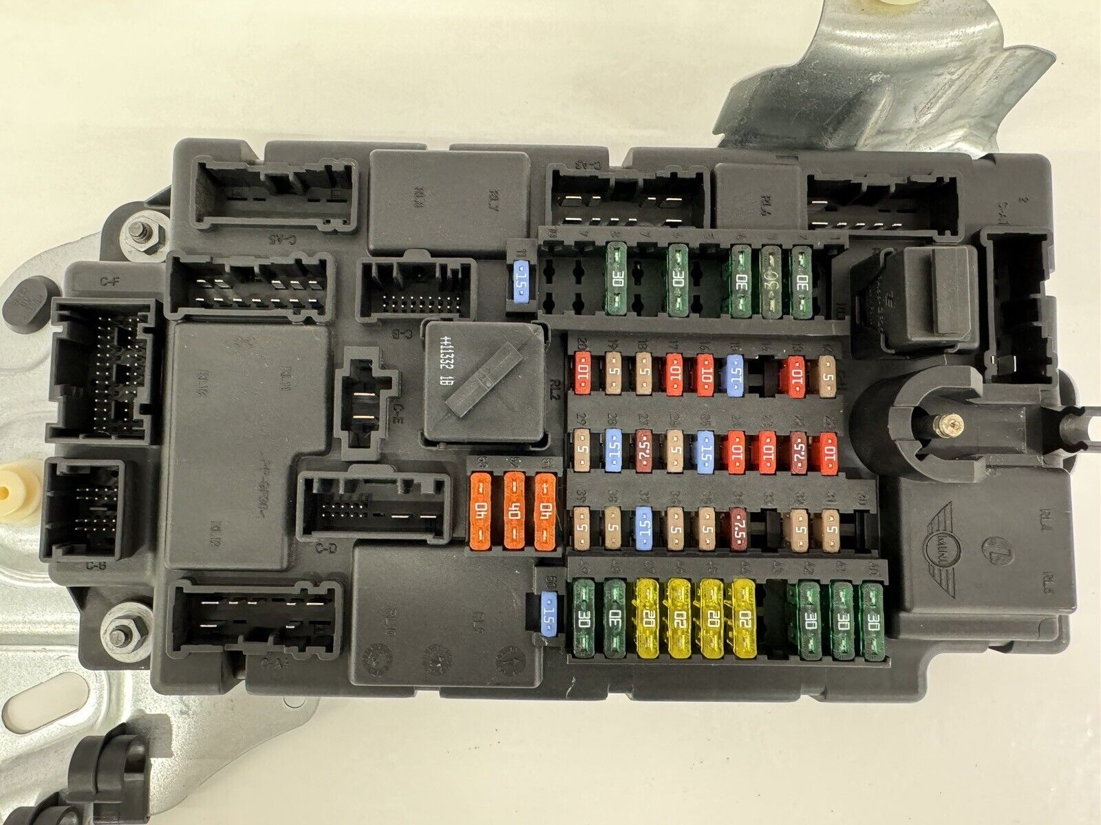 Mini Cooper R56 2007 - 2013 Power Distribution Fuse Box Module 61.35 3456905-01